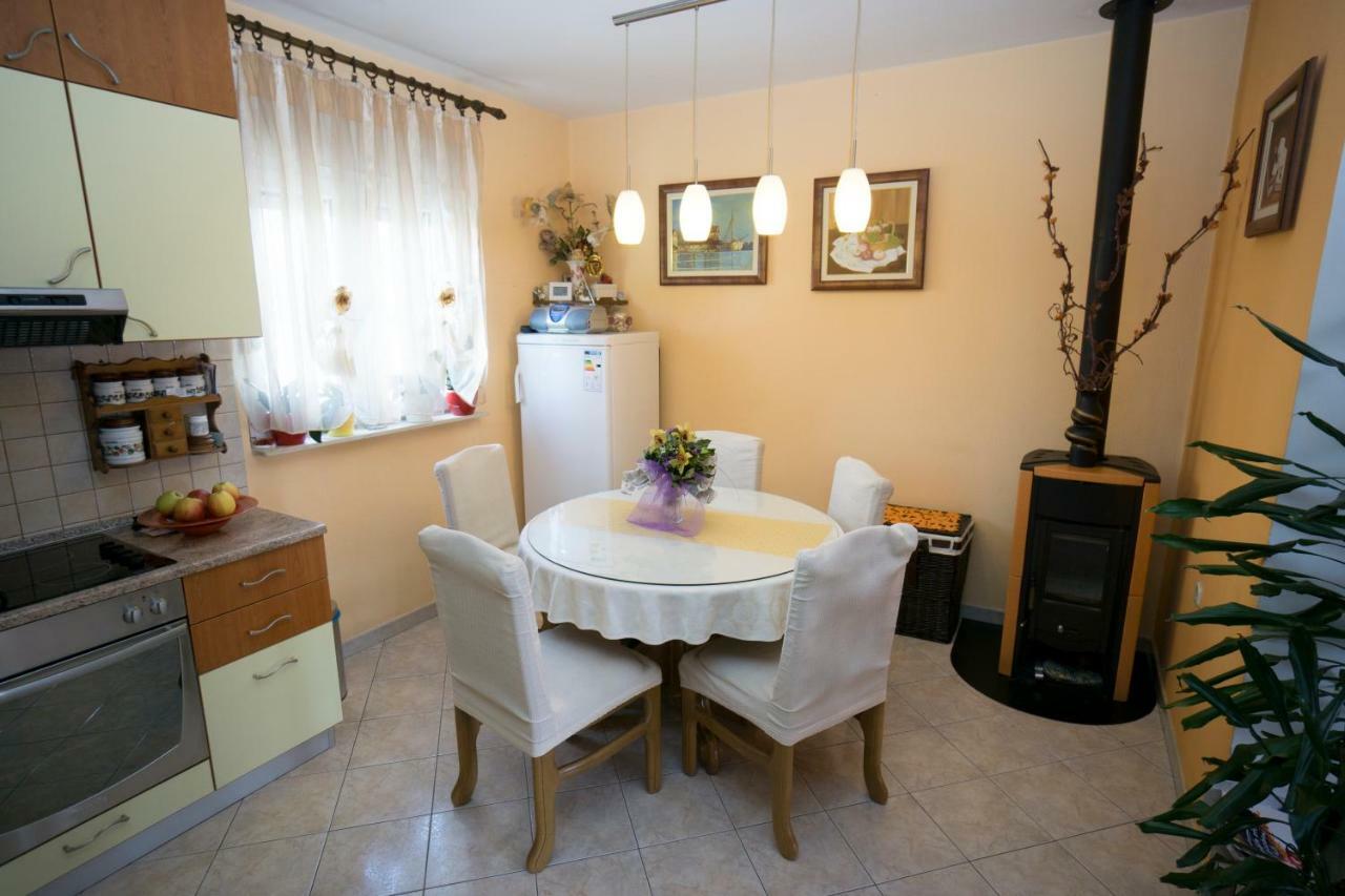 Apartman Barbi Apartment Split Exterior photo